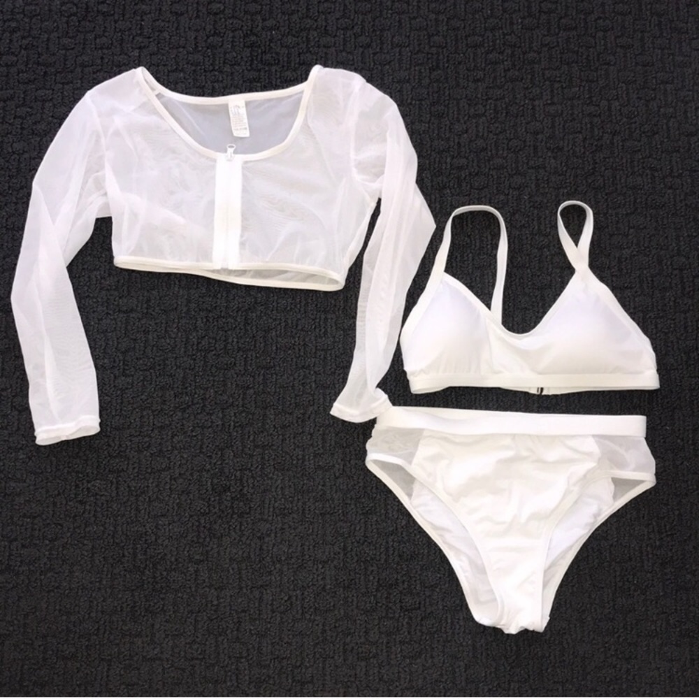 Fashion Nova Three Piece Set. Bikini+Cover Up Top